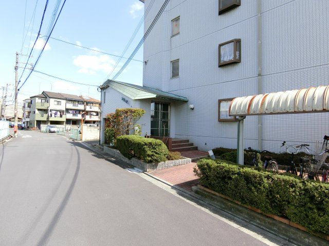 近くに施設あり