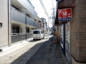 近くに施設あり