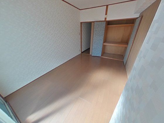 ベッドルーム