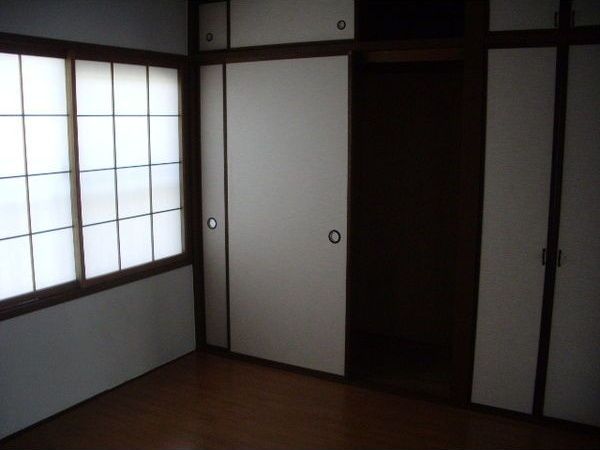ベッドルーム