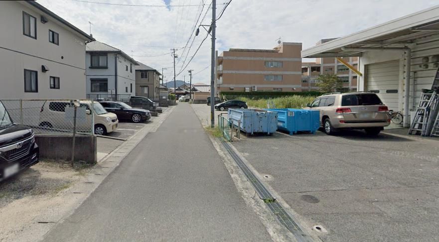 近くに施設あり