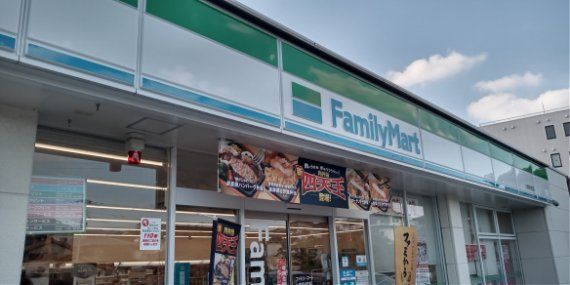 近くに施設あり