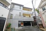 コーポラストウザキの外観