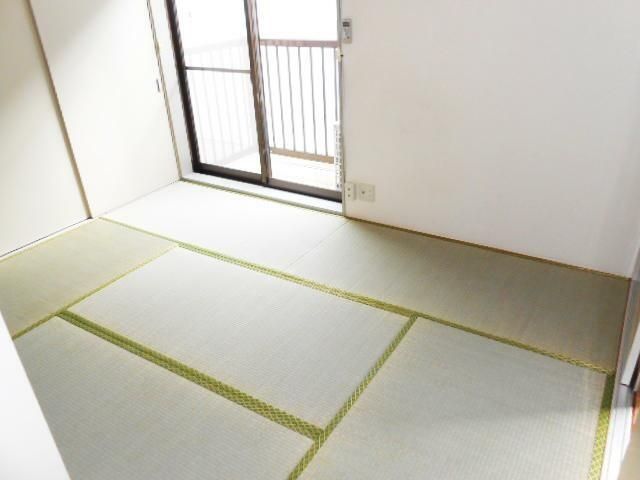 ベッドルーム