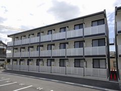 レオパレスグランデタカヤマⅡの外観画像