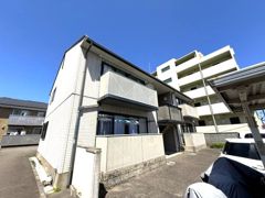 カルテットハウスの外観画像