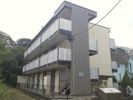 レオパレスイーリスコートの外観