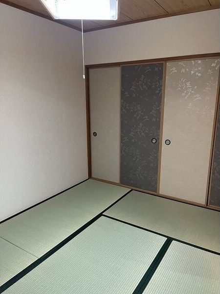 ベッドルーム