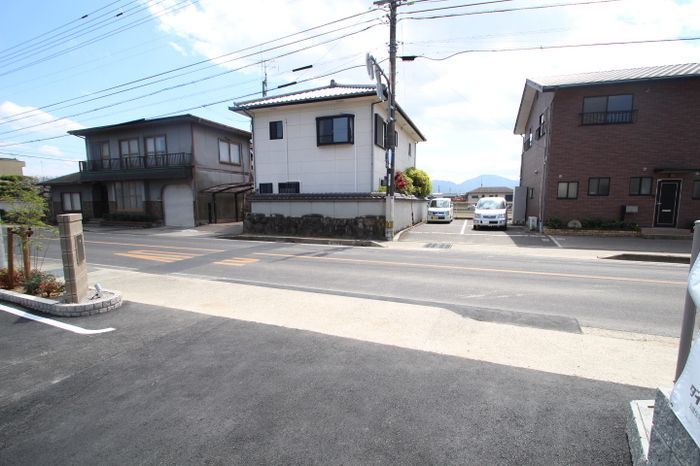 近くに施設あり