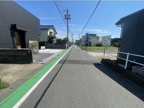 近くに施設あり