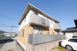 メゾンアンリシール B棟の外観画像
