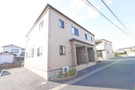 フィールド・イン湯川IIA棟の外観画像