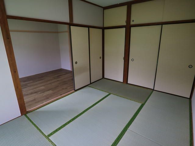 ベッドルーム