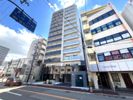ファーストフィオーレ川西プリモの外観