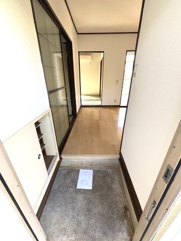玄関