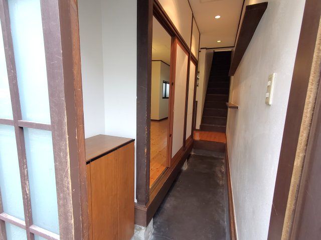 玄関