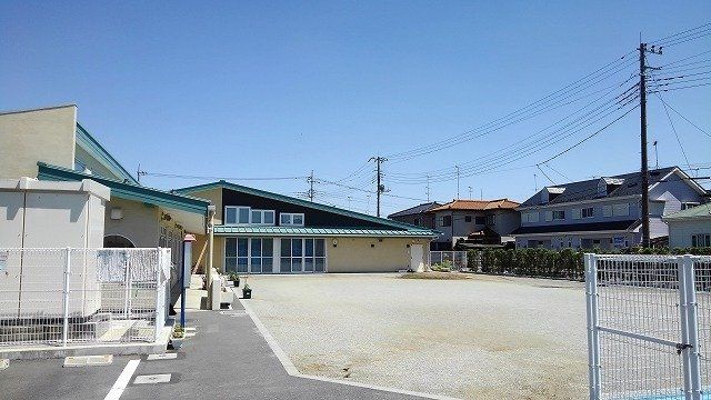 市立こすもす保育園まで1300m
