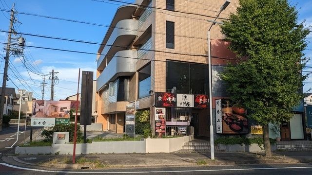 近くに施設あり