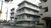 第1YSハイツの外観