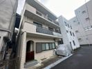 小石ビルの外観