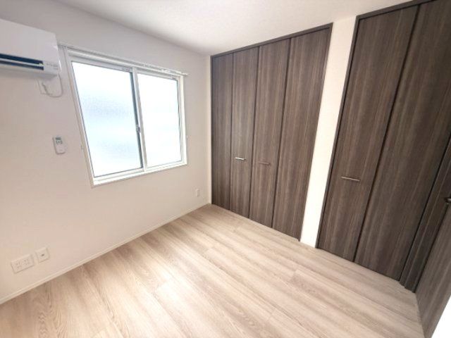ベッドルーム