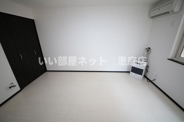 ベッドルーム