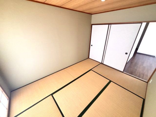 ベッドルーム
