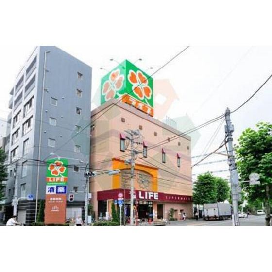 近くに施設あり