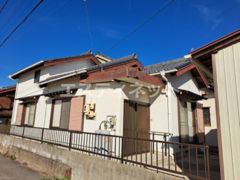 常滑市樽水町3丁目貸家の外観画像