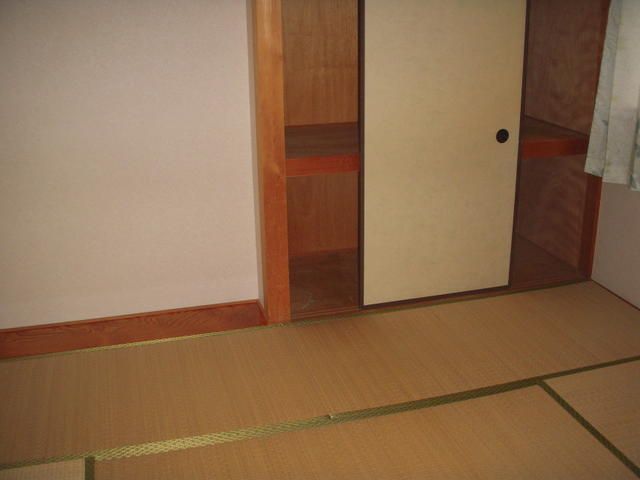ベッドルーム