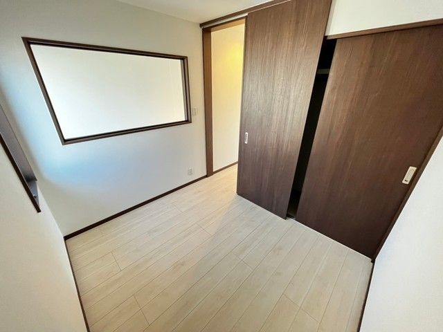 ベッドルーム