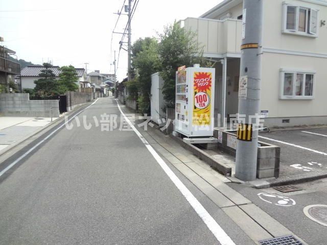 近くに施設あり