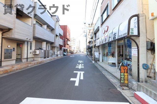 近くに施設あり