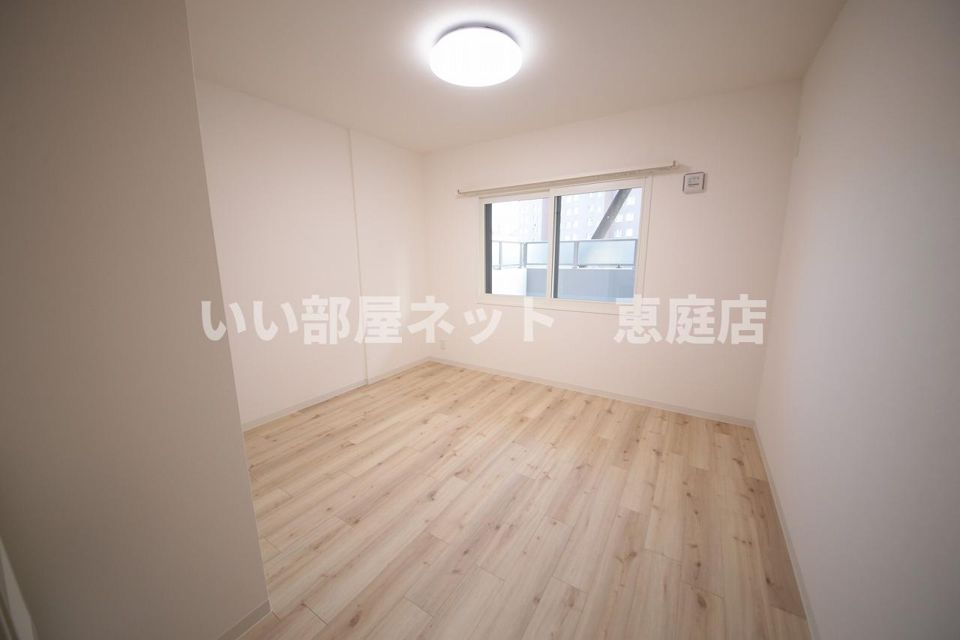 ベッドルーム