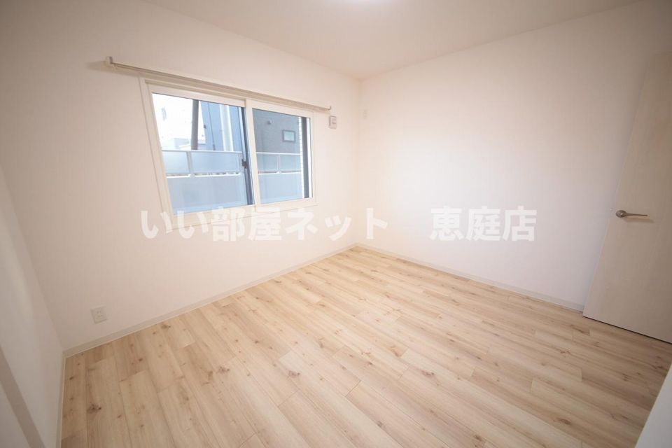 ベッドルーム