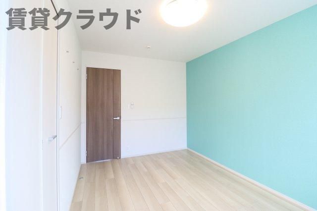 ベッドルーム