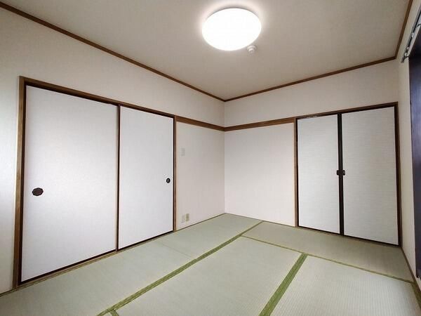 ベッドルーム