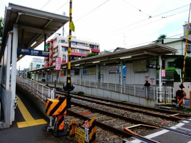近くに施設あり