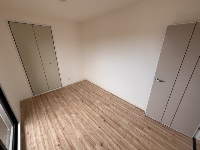 ベッドルーム
