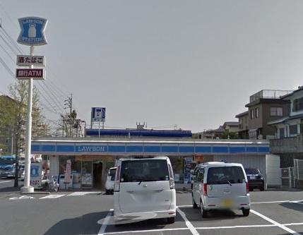 ローソン(742m)