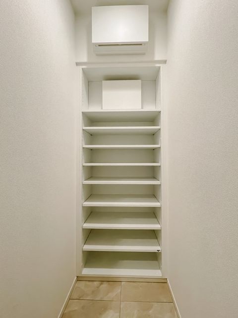 収納