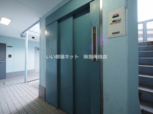 ロビー