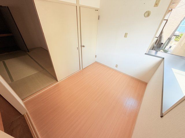 ベッドルーム