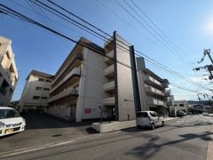 江島マンションの外観画像