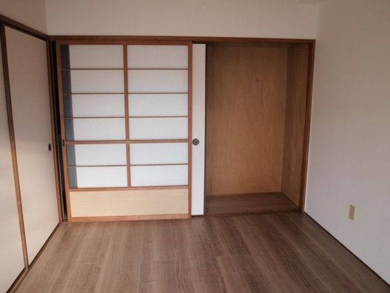 ベッドルーム
