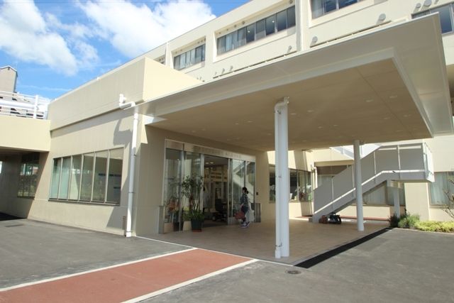 近くに施設あり