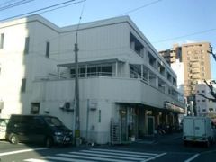 山品ビルの外観画像