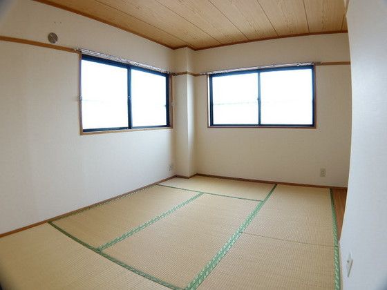 ベッドルーム