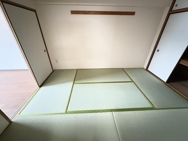 ベッドルーム