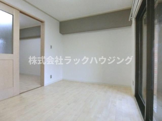 ベッドルーム